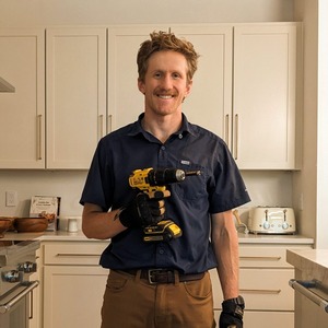 Hans Webster - Handyman